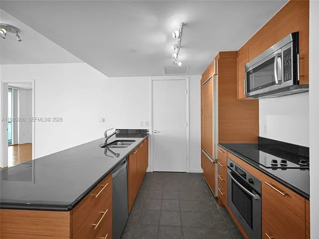 50 Biscayne Blvd #3802 — Photo 8