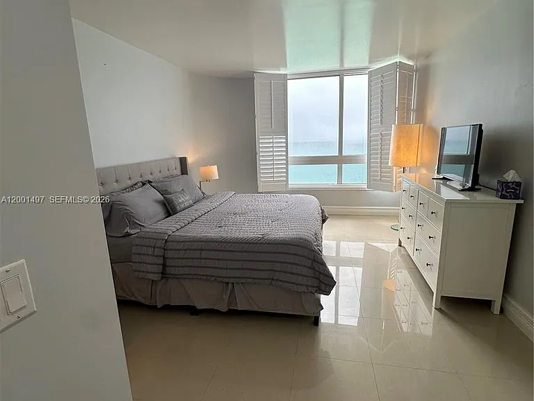 6365 Collins Ave #1703 — Photo 8