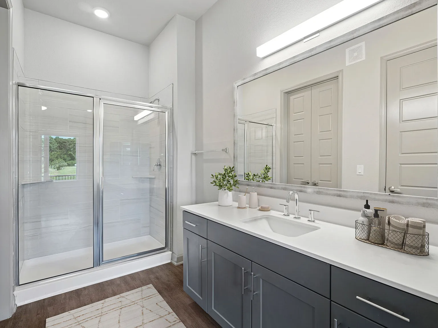 Reserve at Woodland Lakes — Photo 2