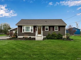 305 Westwood Rd, Lancaster, NY 14086