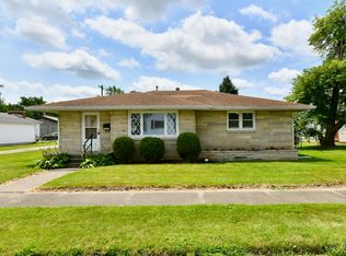 1621 N E St, Elwood, IN 46036