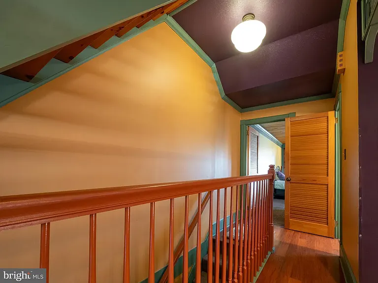 424 Main St #B — Photo 5