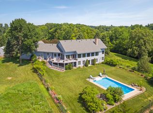 10271 Woodhill Blvd, Lakeville, MN 55044