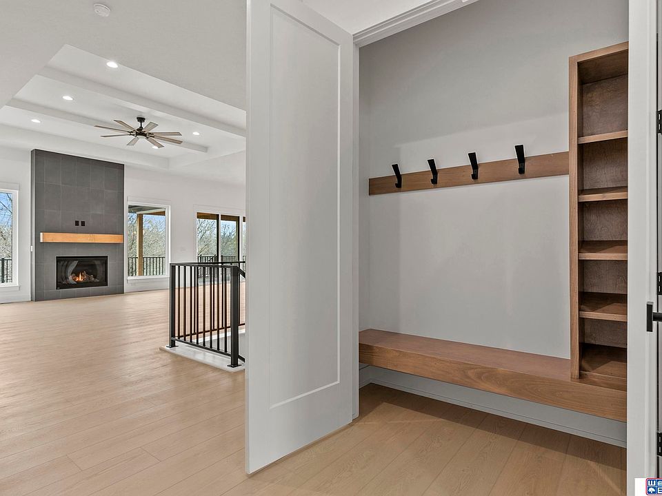 6510 S 90th St, Lincoln, NE 68526 | Zillow