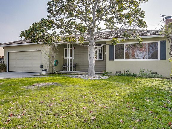2nd image of 1516 San Joaquin Ave