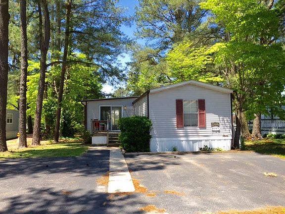 2nd image of 23806 Birch Ln