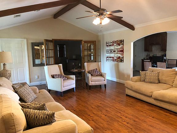5th image of 1116 Berkshire Ct