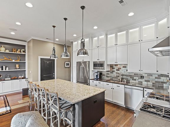 5th image of 4835 N Damen Ave #Phs