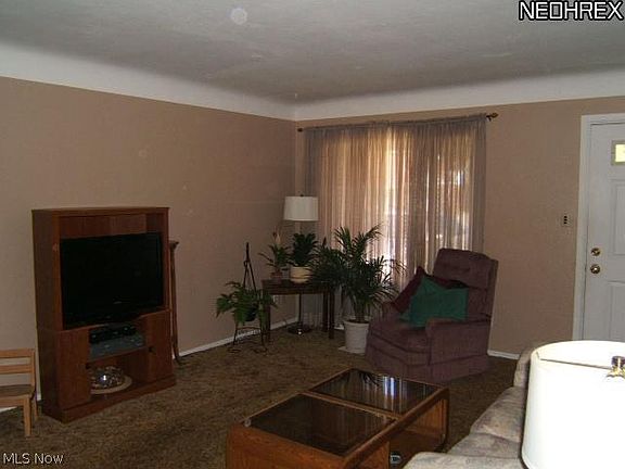 3rd image of 620 Birch Ave
