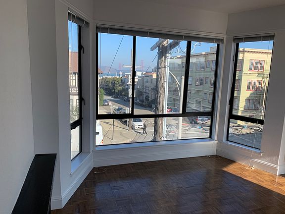 3rd image of 211 27th Ave APT 101