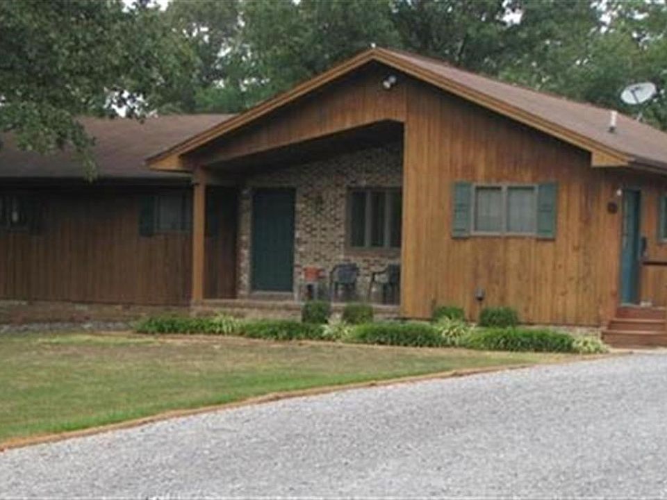 1st image of 575 Green Acres Ln