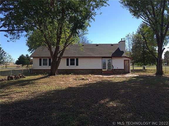 2nd image of 14921 W Cedar Dr