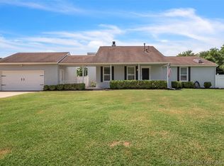 14906 W 18th Pl S, Sand Springs, OK 74063