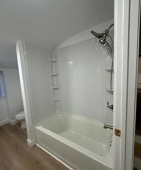 219 Hanover St #11 — Photo 12