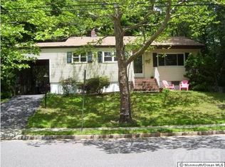 16 Many Mind Ave, Atlantic Highlands, NJ 07716