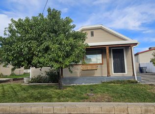 786 N 400 E, North Salt Lake, UT 84054