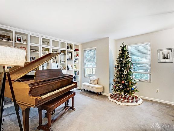 5th image of 3824 Gatewood Dr