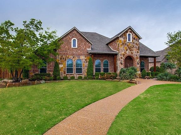 5th image of 301 Waterford Ln