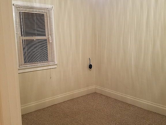 5th image of 101 Connersville Ave