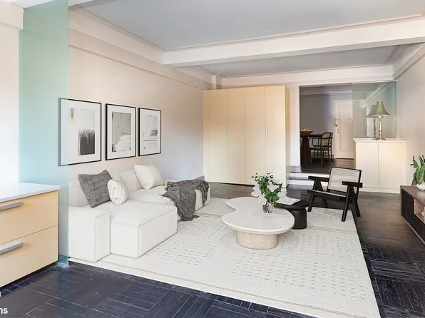 123 E 37th St #9D, New York, NY 10016