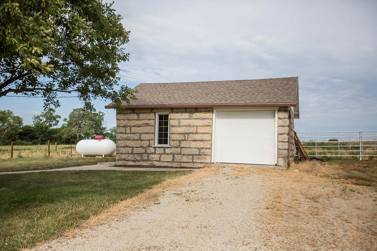 3 bed, 1563 sqft, $1,300 — Photo 3