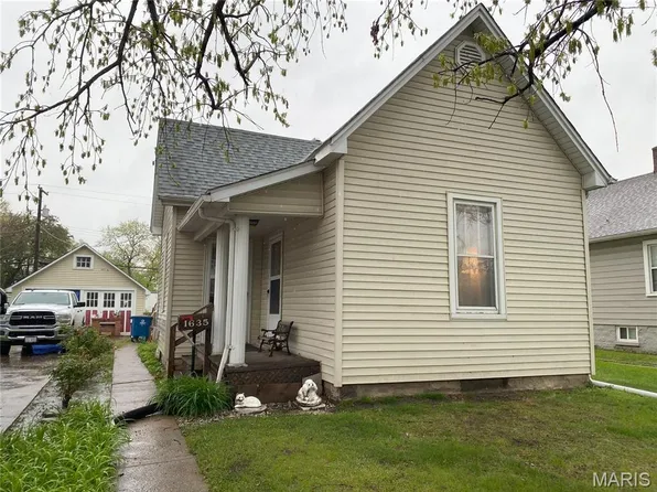 1635 Spruce St, Granite City, IL 62040