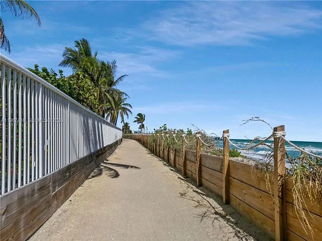 6051 N Ocean Dr #302 — Photo 6
