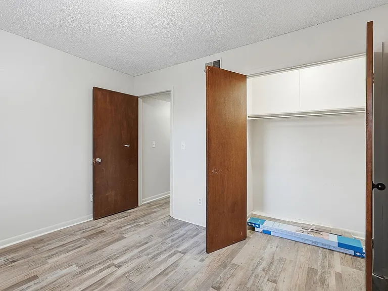 Remodeled AND Affordable Heber Springs Apartments. — Photo 6