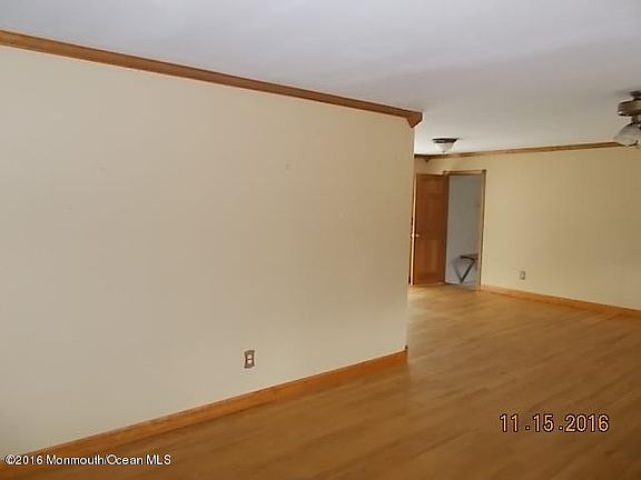 3rd image of 1106 Ruby Dr