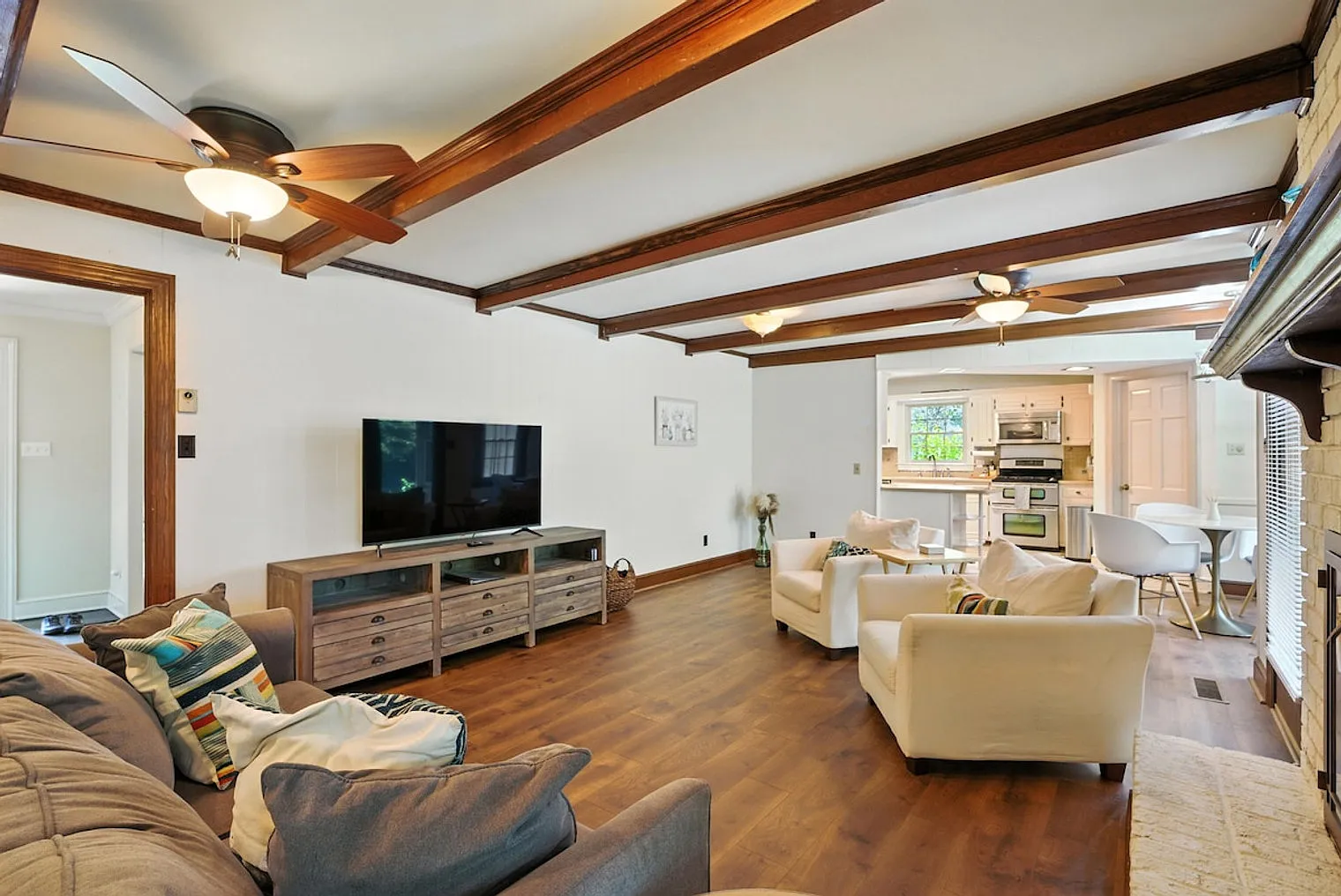 3 bed, 3.0 bath, $4,696 — Photo 1