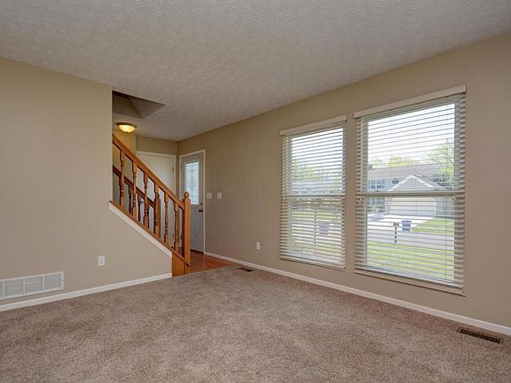 3rd image of 7800 Leaview Dr