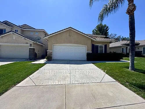 33021 Adelante St Photo 1