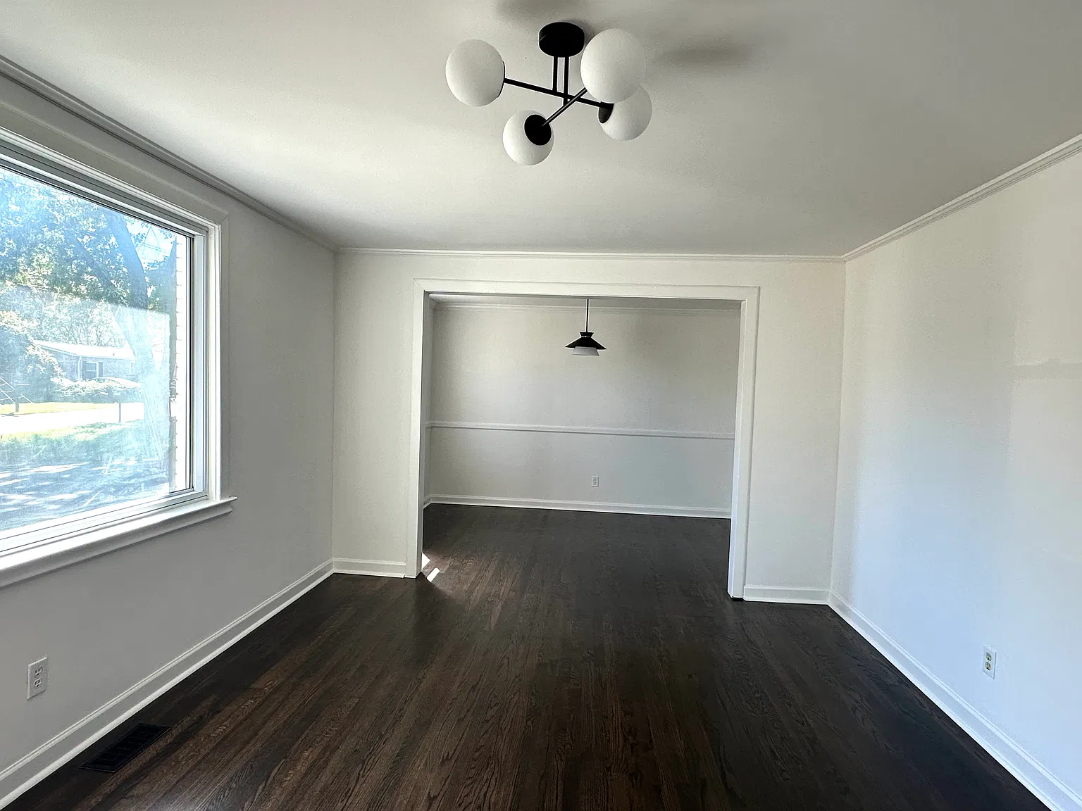 4005 Burrus St — Photo 4