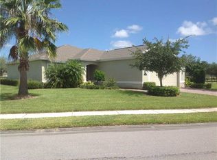 3210 Ashford Sq, Vero Beach, FL 32966