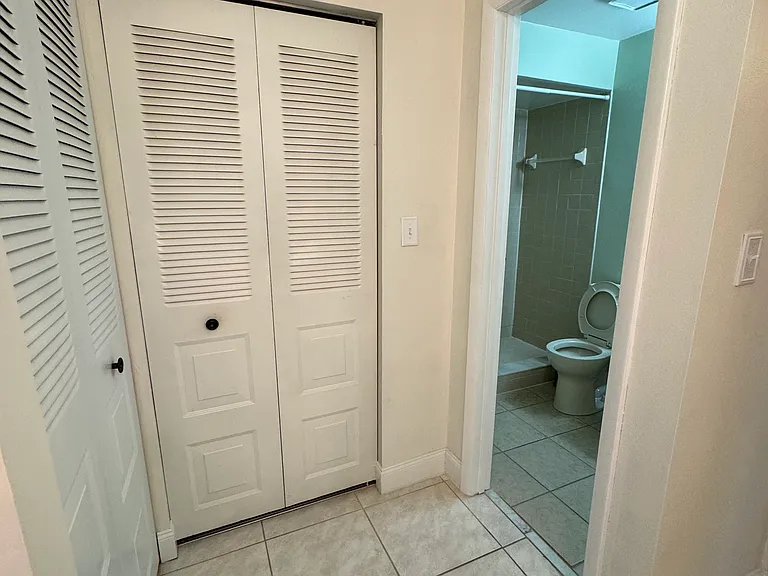 3123 Finsterwald Dr — Photo 12