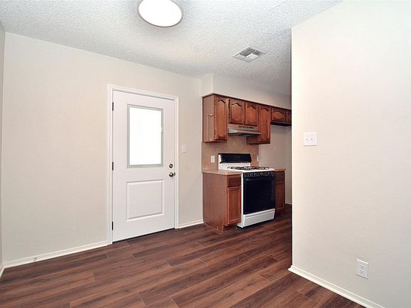 5th image of 11314 Walnut Ridge Dr #B