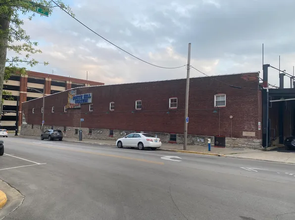 585 S Upper St APT 100, Lexington, KY 40508