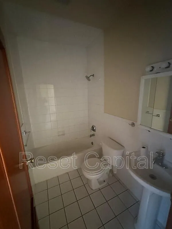 1 bed, 1.0 bath, $2,750 — Photo 4