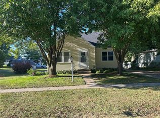 505 2nd St, Sully, IA 50251