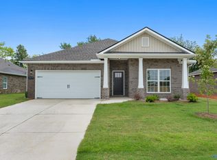 149 Ivy Vine Dr, Toney, AL 35773