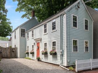 36 Boardman St, Newburyport, MA 01950