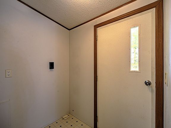 2nd image of 29858 Long Lake Road