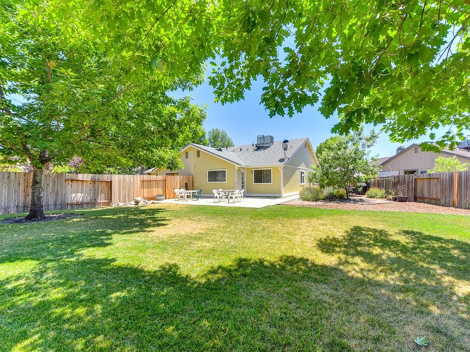 1st image of 7203 La Luna Ct