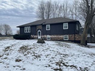 407 E 10th St, Kansas City, MO 64106