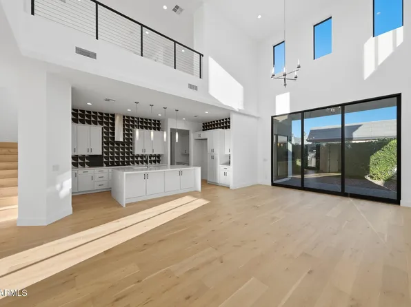 100 W Northern Avenue #4, Phoenix, AZ 85021