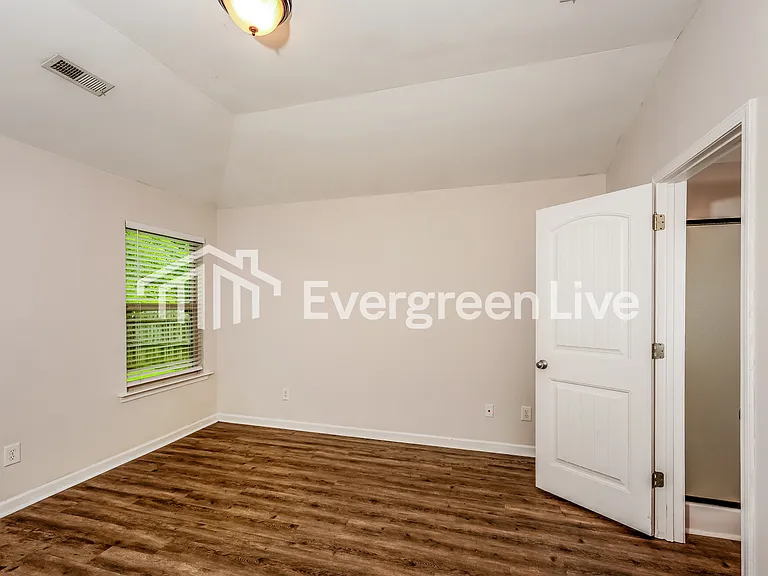 200 Briar Ridge Ln — Photo 8