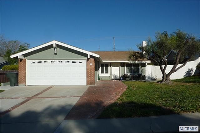 1st image of 15443 Elm Ln