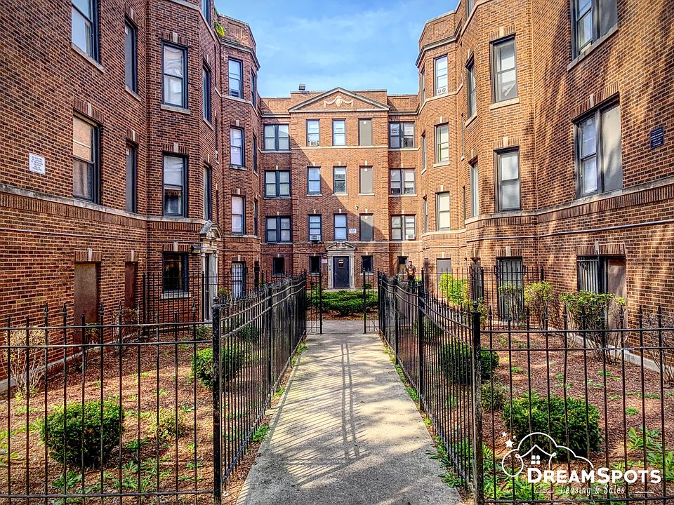 1st image of 7604 S Essex Ave