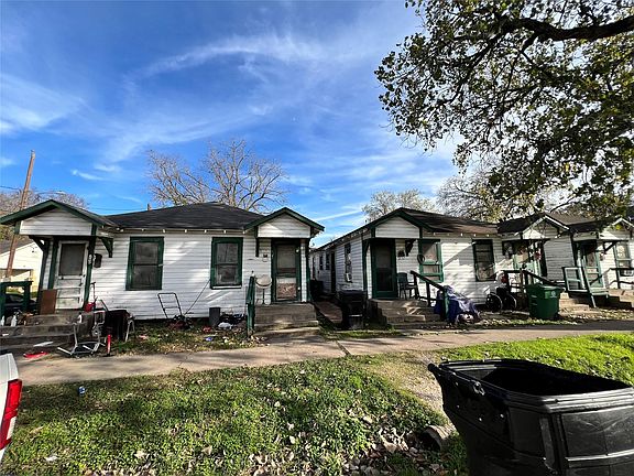 5th image of 2601 Lucinda St