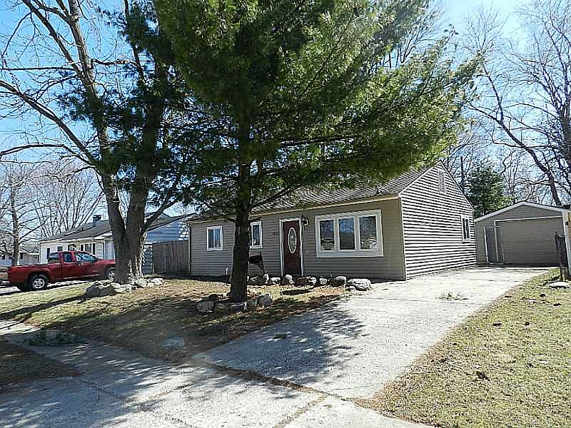 1st image of 2832 Corvallis Cres